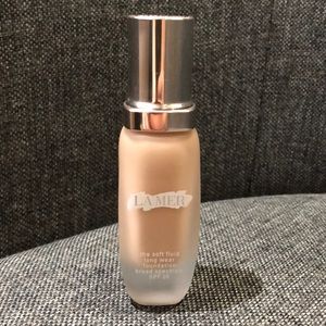 La Mer The Soft Fluid Foundation Shade 12/Natural